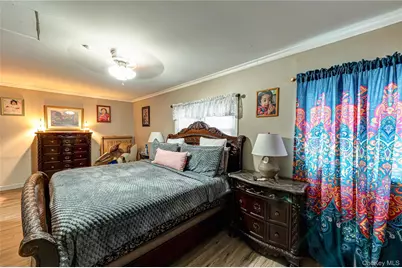 10 Sinclair Drive, Greenlawn, NY 11740 - Photo 10