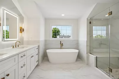 27A Belmont Circle, Syosset, NY 11791 - Photo 14