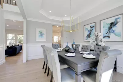 27A Belmont Circle, Syosset, NY 11791 - Photo 6