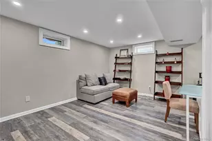 18 Frost Ln, Greenlawn, NY 11740 - Photo 26