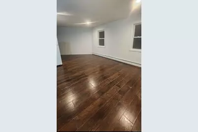 10 Ross Avenue, Bay Shore, NY 11706 - Photo 6