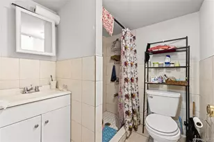 667 E 230th St, Bronx, NY 10466 - Photo 22