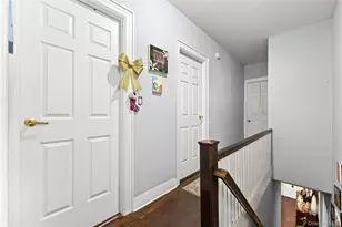 667 E 230th St, Bronx, NY 10466 - Photo 14