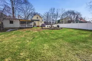 147 Dupont Ave, Newburgh, NY 12550 - Photo 38