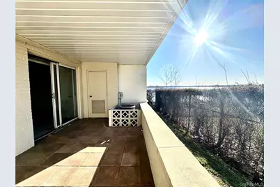 190 Schofield Street #1C, Bronx, NY 10464 - Photo 4