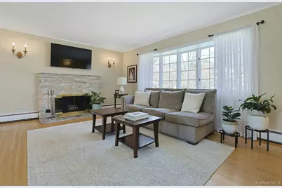 12 Greenwood Lane, Valhalla, NY 10595 - Photo 6