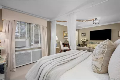 1 Bryant Crescent #2A, White Plains, NY 10605 - Photo 12