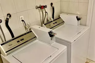 84-17 Lander St, Jamaica, NY 11435 - Photo 12