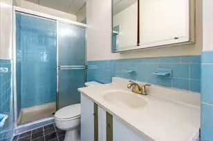 139-35 35th Ave, Flushing, NY 11354 - Photo 14