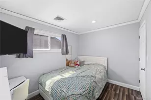 93 Lloyd Ave, North Babylon, NY 11703 - Photo 12