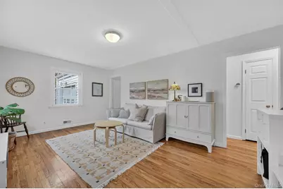 114 Chestnut Drive, New Windsor, NY 12553 - Photo 2