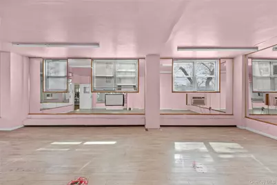 15611 Aguilar Avenue #1020, Flushing, NY 11367 - Photo 4