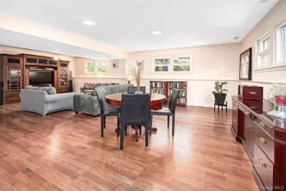 21 Douglas Circle, Rye, NY 10580 - Photo 18