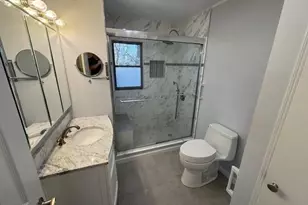 11 Arbor St, Great Neck, NY 11021 - Photo 4