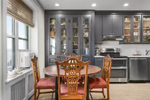 910 Stuart Ave, Mamaroneck, NY 10543 - Photo 8