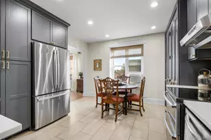 910 Stuart Ave, Mamaroneck, NY 10543 - Photo 10