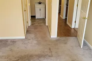 75 Pipetown Hill Rd, Nanuet, NY 10954 - Photo 8