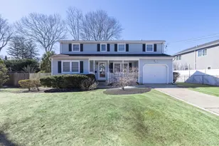 260 Washington Ave, Saint James, NY 11780 - Photo 4