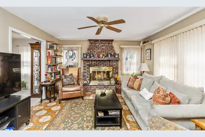 260 Washington Avenue, Saint James, NY 11780 - Photo 14