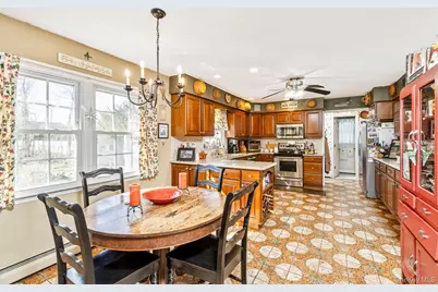 260 Washington Avenue, Saint James, NY 11780 - Photo 16