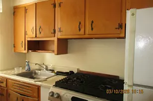 60-31 56th Dr, Maspeth, NY 11378 - Photo 12