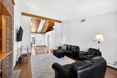 80 Ridgeview Drive, Pleasantville, NY 10570 - Photo 4