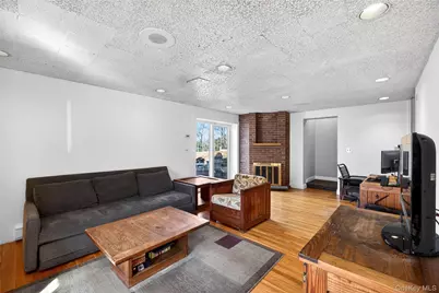 80 Ridgeview Drive, Pleasantville, NY 10570 - Photo 28