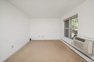 501 Maplewood Gardens, Nanuet, NY 10954 - Photo 4
