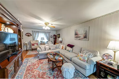 12 Blue Point Road E #12, Holtsville, NY 11742 - Photo 8