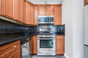 8805 Bay 16th St, Brooklyn, NY 11214 - Photo 10