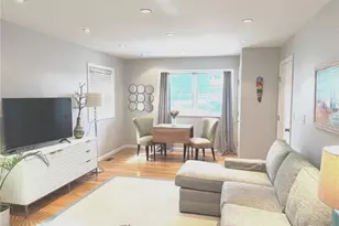 442 E Beech St, Long Beach, NY 11561 - Photo 2
