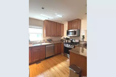 442 E Beech Street #Lower, Long Beach, NY 11561 - Photo 6
