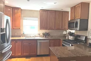 442 E Beech St, Long Beach, NY 11561 - Photo 8