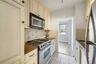 240 Garth Rd, Scarsdale, NY 10583 - Photo 12