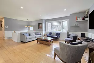 45 Mallard Ave, Selden, NY 11784 - Photo 4