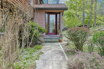 136 Furnace Woods Road, Cortlandt Manor, NY 10567 - Photo 30