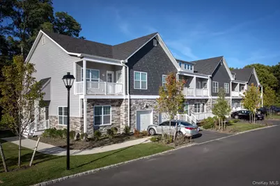 495 Middle Country Road #29, Selden, NY 11784 - Photo 4