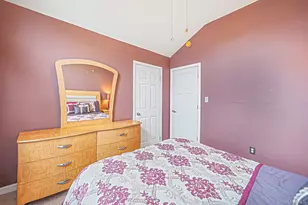 811 County Line Rd, Amityville, NY 11701 - Photo 26