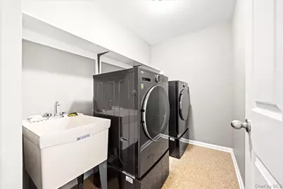 192 Benefield Boulevard, Peekskill, NY 10566 - Photo 26