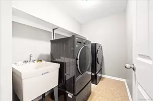 192 Benefield Blvd, Peekskill, NY 10566 - Photo 26