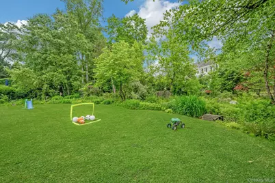 31 Pierce Drive, Pleasantville, NY 10570 - Photo 38