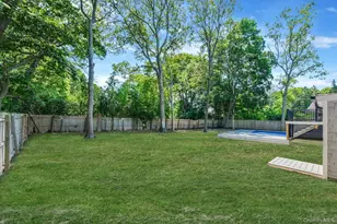 38 Columbia Ave, Westhampton, NY 11977 - Photo 30