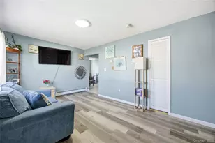 17 Cedar St, Central Islip, NY 11722 - Photo 16