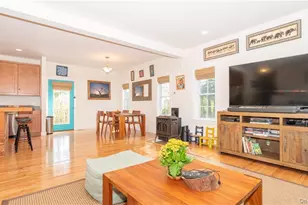 9 Jake Henry Dr, Marlboro, NY 12542 - Photo 8