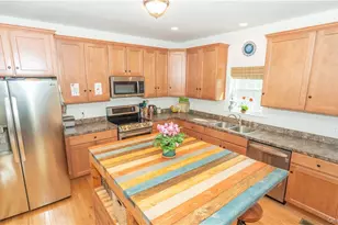9 Jake Henry Dr, Marlboro, NY 12542 - Photo 6