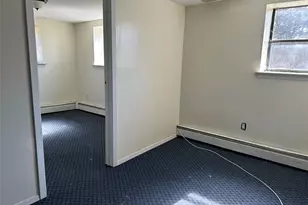 106 Woods Dr, Roslyn, NY 11576 - Photo 24