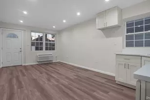 955 E 229th St, Bronx, NY 10466 - Photo 8