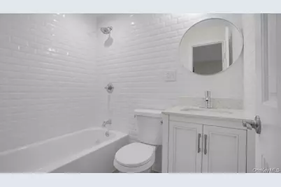 955 E 229th Street, Bronx, NY 10466 - Photo 22