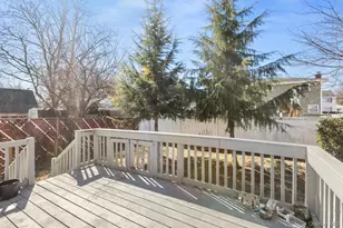 259 Waldo St, Copiague, NY 11726 - Photo 14