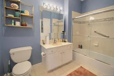 22 N De Baun Avenue #305, Suffern, NY 10901 - Photo 20